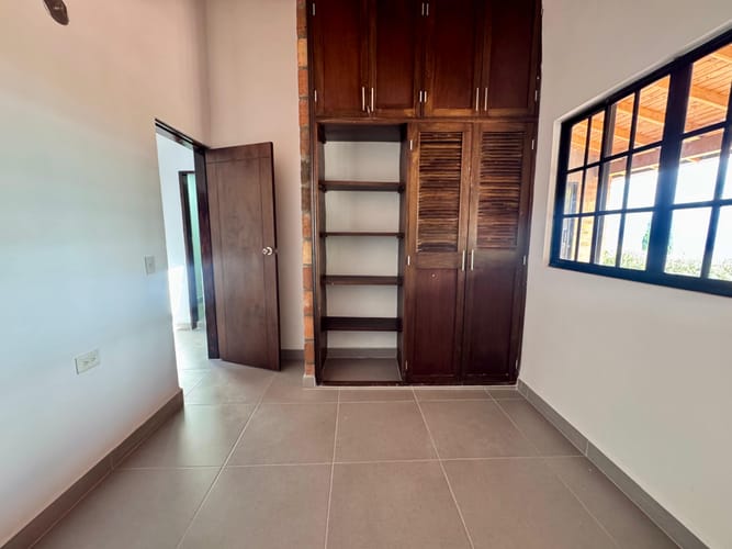 Casa de 4 alcobas en arriendo en Camino Verde, Envigado, 220 m² · foto 12 de 20