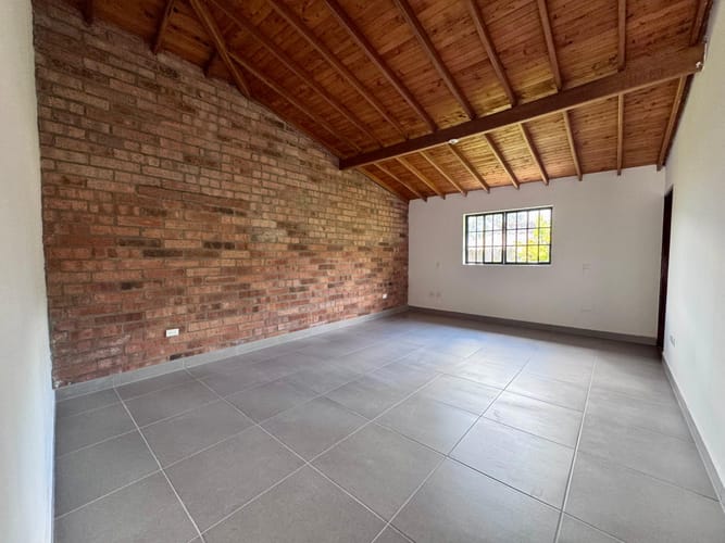 Casa de 4 alcobas en arriendo en Camino Verde, Envigado, 220 m² · foto 14 de 20
