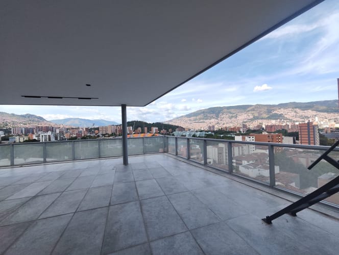 Oficina en arriendo en Laureles, Medellín, 240 m² · foto 11 de 20