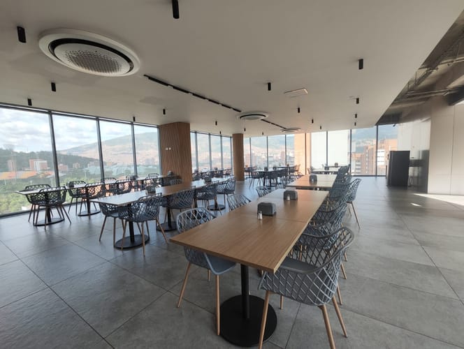 Oficina en arriendo en Laureles, Medellín, 240 m² · foto 16 de 20