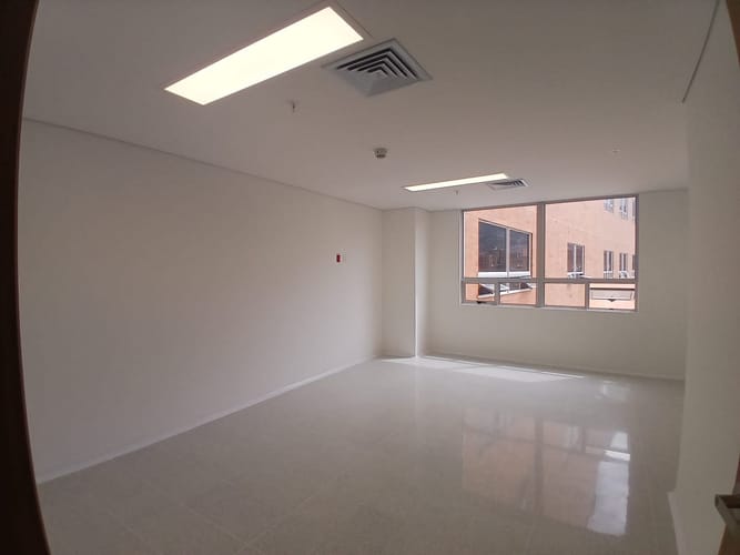 Consultorio en arriendo en Laureles, Medellín, 30 m² · foto 2 de 8