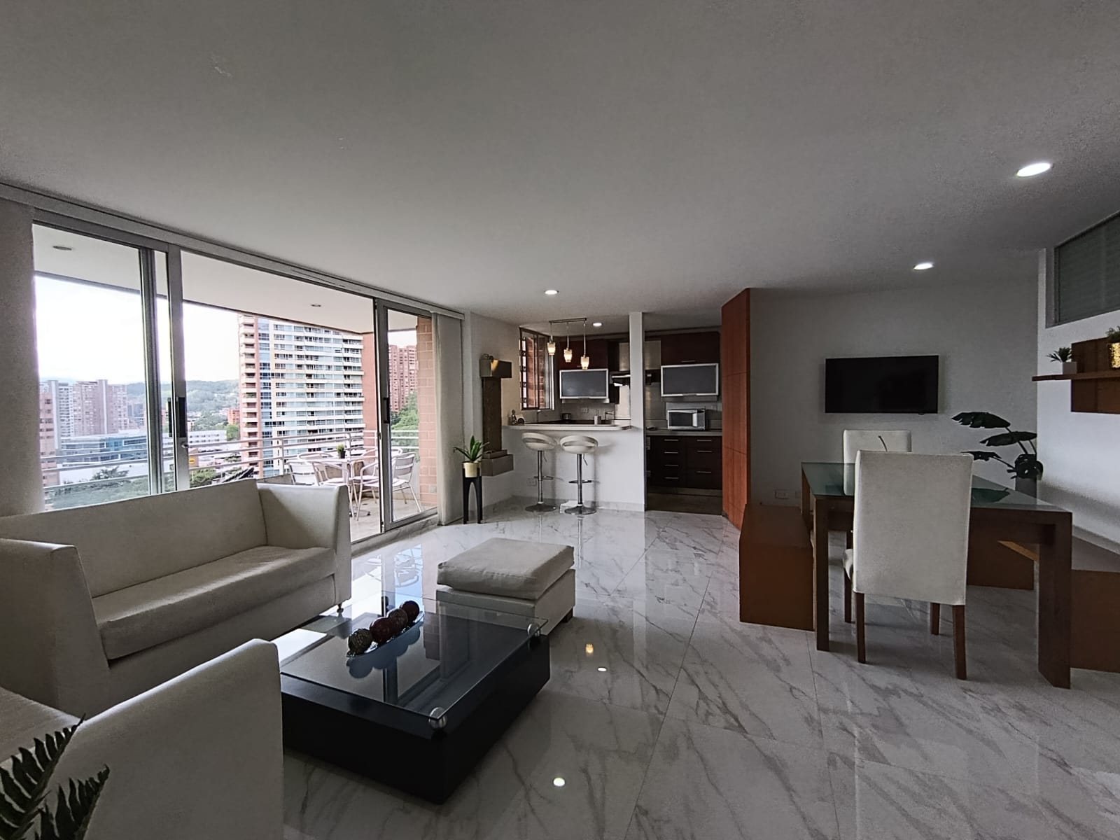 Apartamento en Arriendo en El Poblado, Medellín