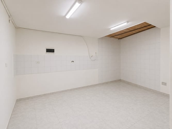 Local en arriendo en Los Naranjos, Envigado, 88 m² · foto 5 de 9