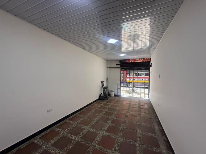 Local en arriendo en Bombona No.1, Medellín, 60 m² · foto 5 de 13