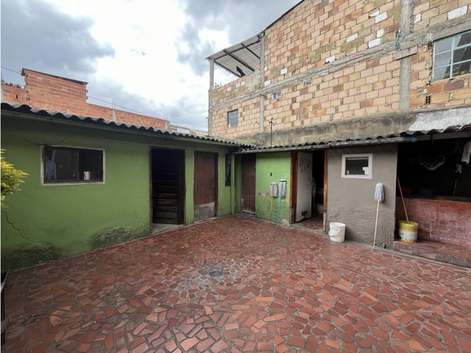 Casa en venta en La Giralda, Bogotá · foto 18 de 24