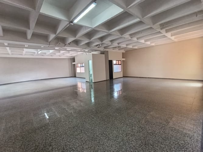 Oficina en arriendo en Vía Las Palmas, Medellín, 535 m² · foto 8 de 20