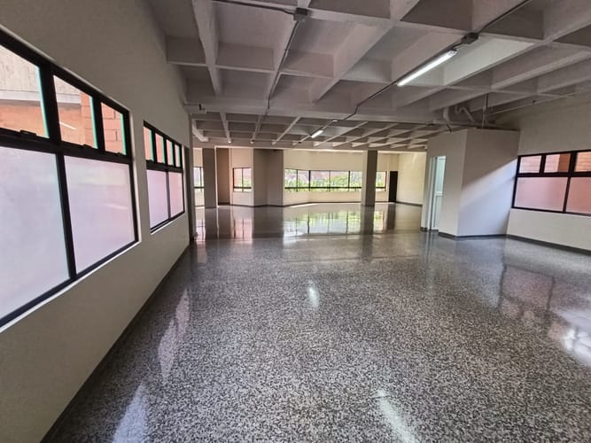 Oficina en arriendo en Vía Las Palmas, Medellín, 535 m² · foto 9 de 20