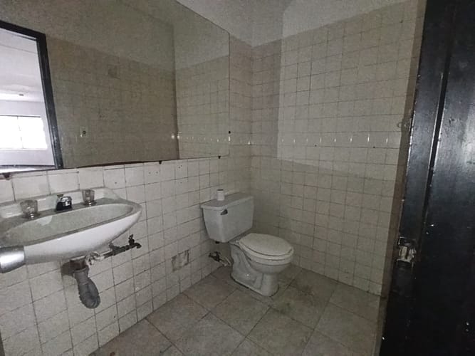 Local en arriendo en Vía Las Palmas, Medellín, 129 m² · foto 10 de 12