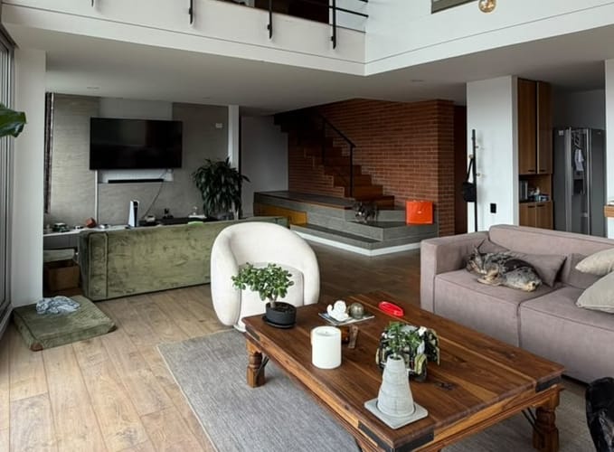Apartamento de 3 alcobas en arriendo en El Poblado, Medellín, 177 m² · foto 2 de 17