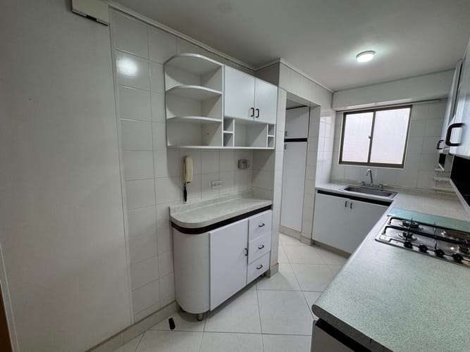 Apartamento de 3 alcobas en arriendo en San Bernardo, Bogotá, 75 m² · foto 6 de 20