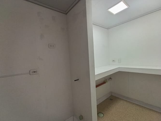 Consultorio en arriendo en Las Vegas, Envigado, 37 m² · foto 4 de 9