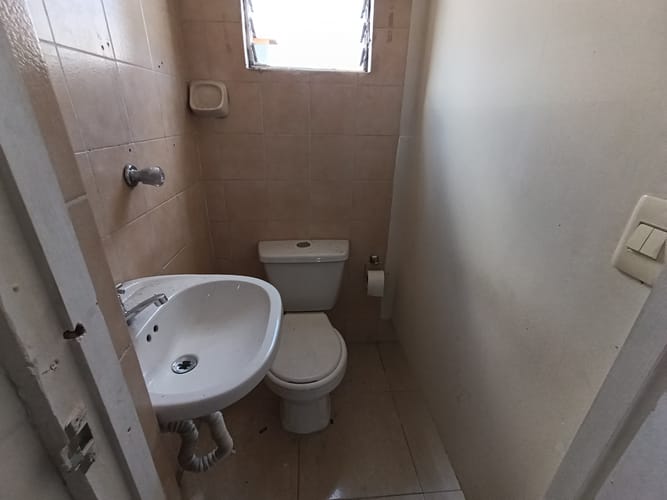 Bodega en arriendo en Cristo Rey, Medellín, 160 m² · foto 6 de 11