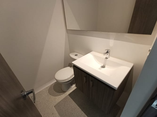Consultorio en arriendo en El Faro, Rionegro, 35 m² · foto 5 de 9