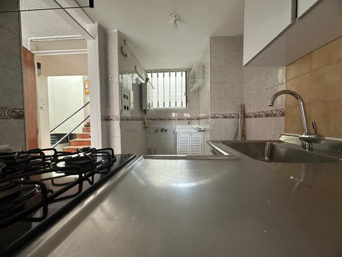 Apartamento de 3 alcobas en arriendo en San Jose Del Prado, Bogotá, 55 m² · foto 8 de 13