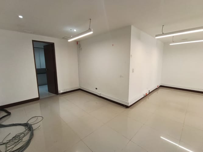 Oficina en arriendo en El Poblado, Medellín, 38 m² · foto 3 de 12