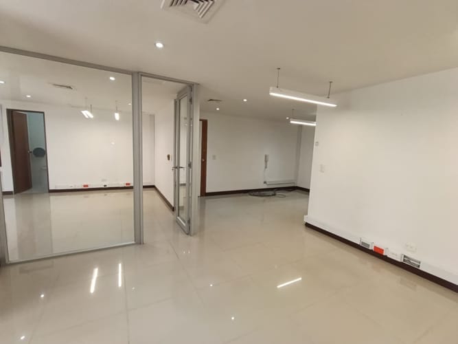 Oficina en arriendo en El Poblado, Medellín, 38 m² · foto 5 de 12