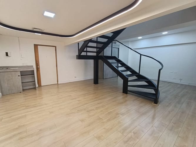 Oficina en arriendo en El Poblado, Medellín, 142 m² · foto 5 de 20