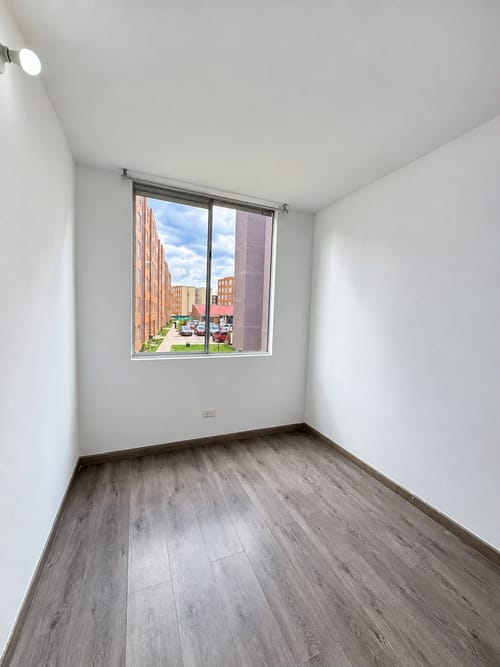 Apartamento de 3 alcobas en venta en Villas De Granada, Bogotá, 45 m² · foto 8 de 21