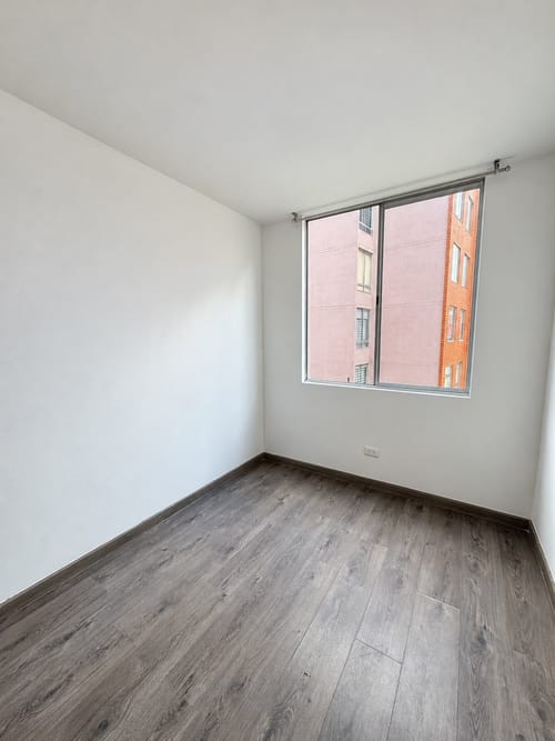 Apartamento de 3 alcobas en venta en Villas De Granada, Bogotá, 45 m² · foto 10 de 21