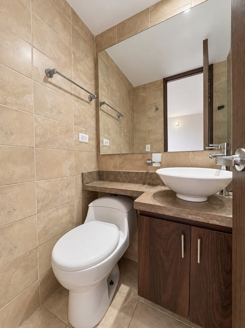 Apartamento de 3 alcobas en venta en Villas De Granada, Bogotá, 45 m² · foto 14 de 21