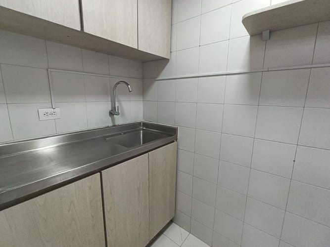 Oficina en arriendo en El Poblado, Medellín, 142 m² · foto 20 de 20
