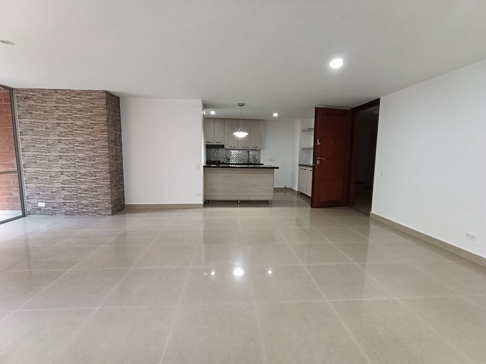Apartamento en Arriendo en Loma del Escobero, Envigado