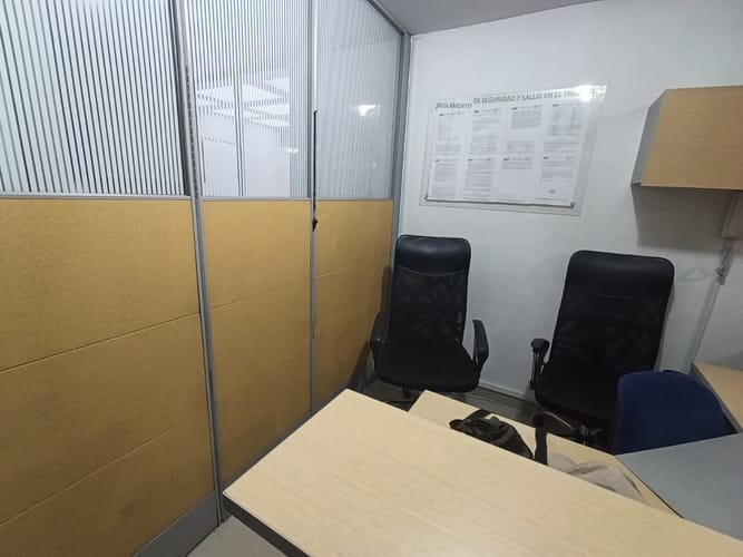 Oficina en arriendo en El Poblado, Medellín, 156 m² · foto 5 de 20