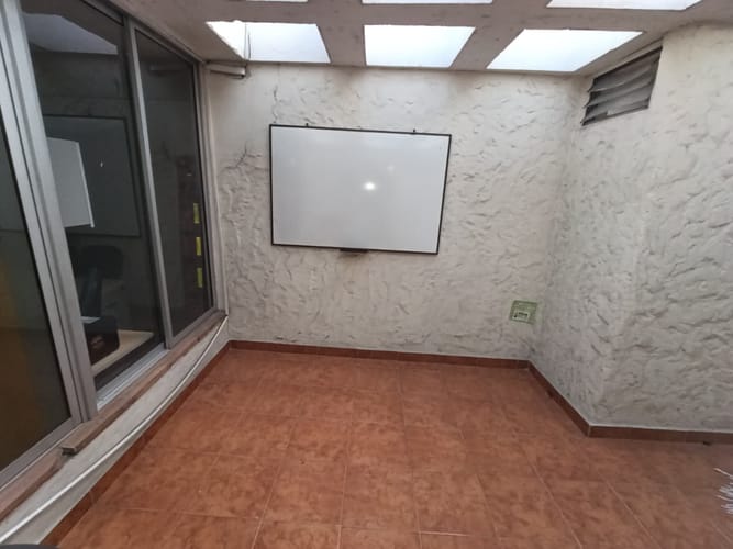 Oficina en arriendo en El Poblado, Medellín, 156 m² · foto 8 de 20