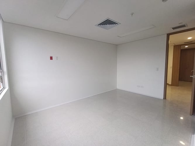 Consultorio en arriendo en Laureles, Medellín, 60 m² · foto 3 de 10