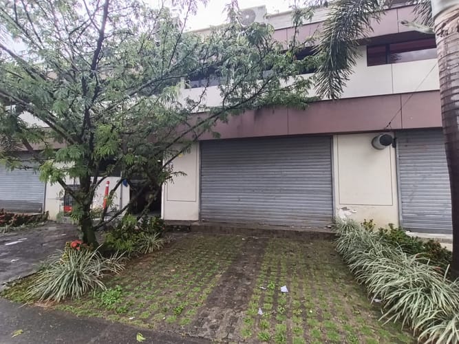 Local en arriendo en El Poblado, Medellín, 28 m² · foto 4 de 4