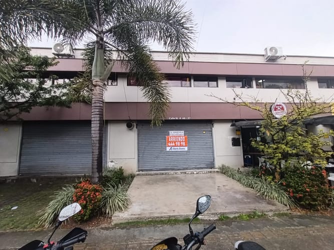 Local en arriendo en El Poblado, Medellín, 28 m² · foto 13 de 13