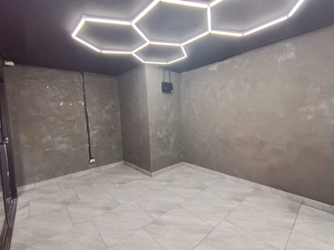 Local en arriendo en La Castellana, Medellín, 40 m² · foto 7 de 8