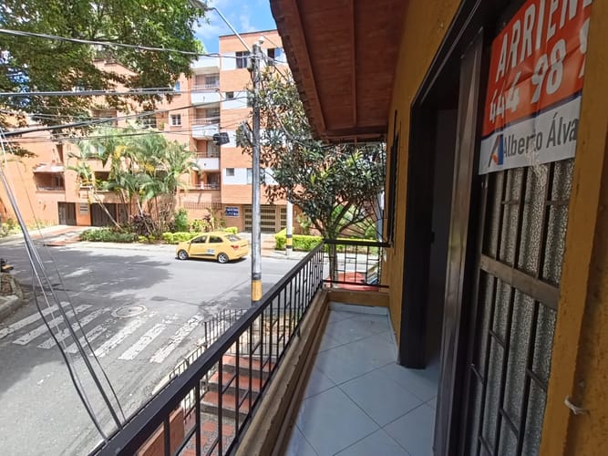 Casa de 2 alcobas en arriendo en Señorial, Envigado, 65 m² · foto 10 de 12