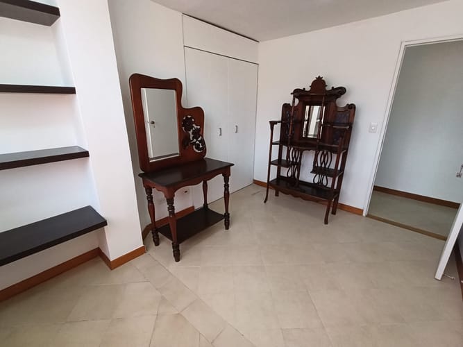 Apartamento de 3 alcobas en arriendo en Laureles, Medellín, 127 m² · foto 8 de 15