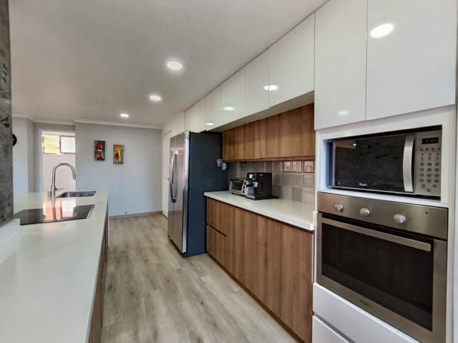 Apartamento de 3 alcobas en arriendo en El Poblado, Medellín, 144 m² · foto 6 de 19