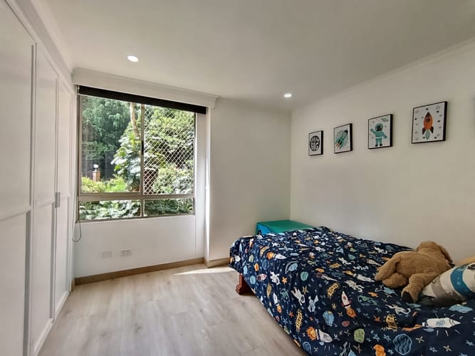 Apartamento de 3 alcobas en arriendo en El Poblado, Medellín, 144 m² · foto 11 de 19