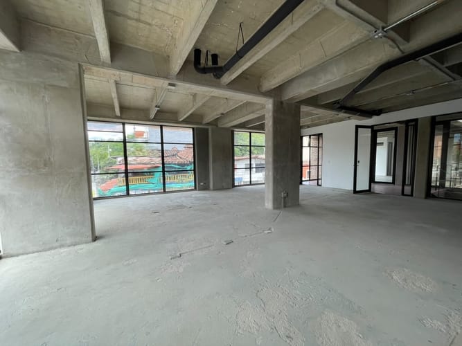 Local en arriendo en Belén, Medellín, 90 m² · foto 3 de 15