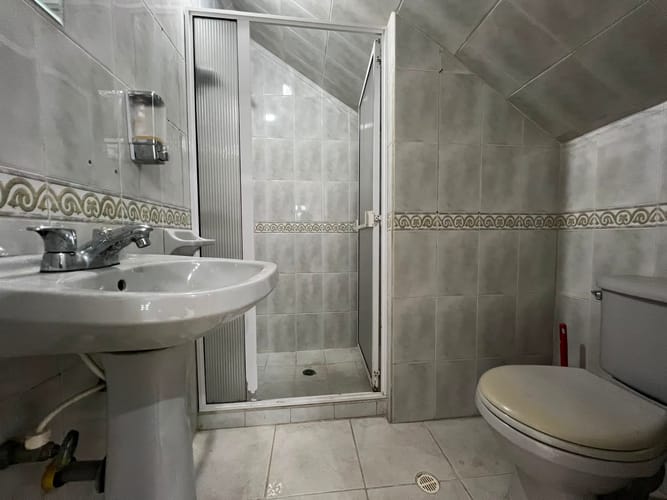Oficina en arriendo en El Poblado, Medellín, 130 m² · foto 6 de 11