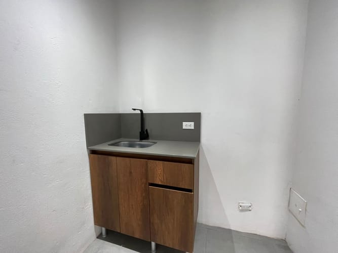 Local en arriendo en Belén, Medellín, 90 m² · foto 9 de 15