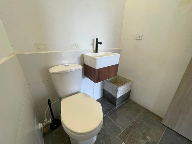 Local en arriendo en Belén, Medellín, 90 m² · foto 11 de 15