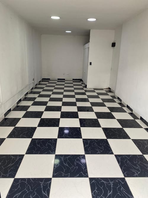 Local en arriendo en Bombona No.1, Medellín, 20 m² · foto 12 de 14