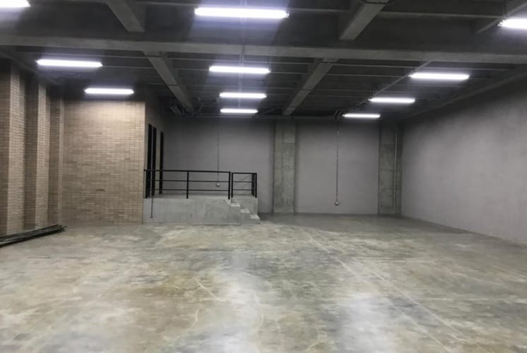 Bodega en arriendo en Zona Industrial No. 1, Itagüí, 2400 m² · foto 3 de 12