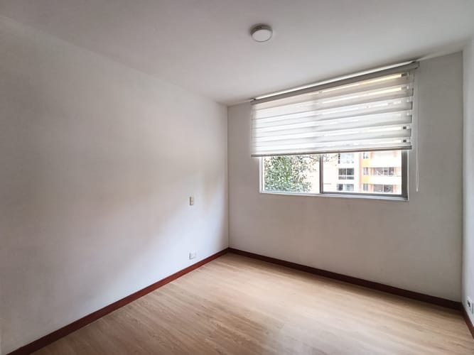 Apartamento de 3 alcobas en arriendo en El Poblado, Medellín, 89 m² · foto 4 de 16