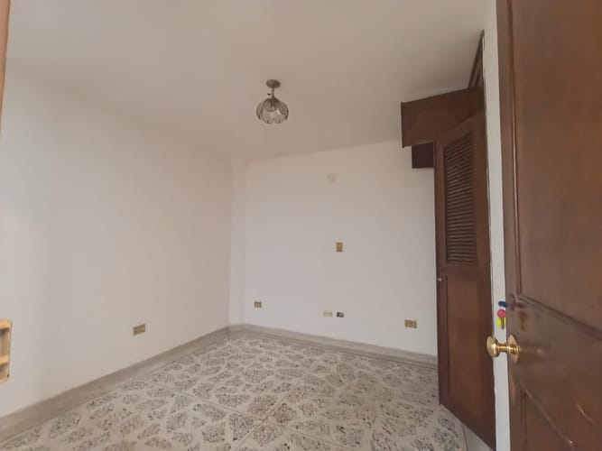 Casa de 4 alcobas en arriendo en Villa Del Socorro, Medellín, 160 m² · foto 13 de 20