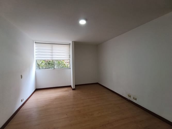 Apartamento de 3 alcobas en arriendo en El Poblado, Medellín, 89 m² · foto 9 de 16
