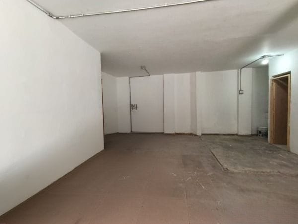 Local en arriendo en Cristo Rey, Medellín, 57 m² · foto 2 de 10