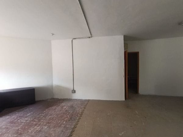 Local en arriendo en Cristo Rey, Medellín, 57 m² · foto 3 de 10