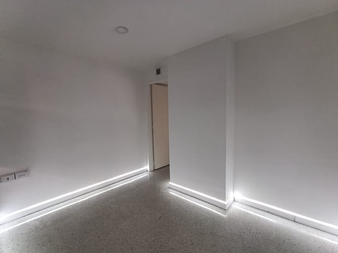 Consultorio en arriendo en El Poblado, Medellín, 30 m² · foto 2 de 13