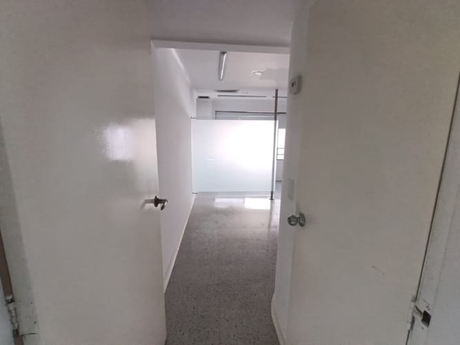Consultorio en arriendo en El Poblado, Medellín, 30 m² · foto 4 de 13