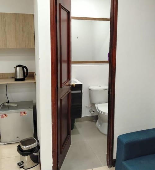 Oficina en arriendo en El Poblado, Medellín, 43 m² · foto 4 de 8